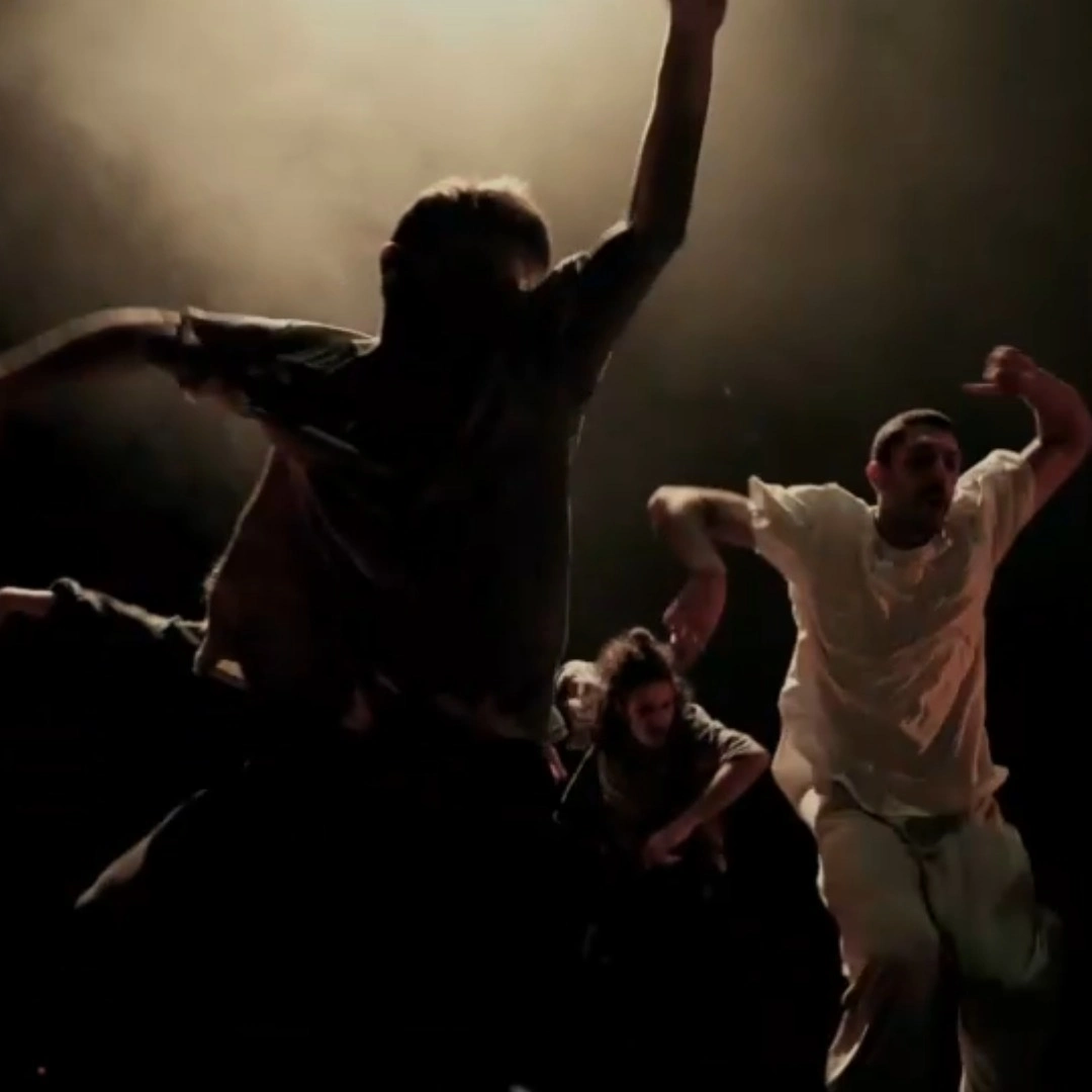 Komoco Dance Company